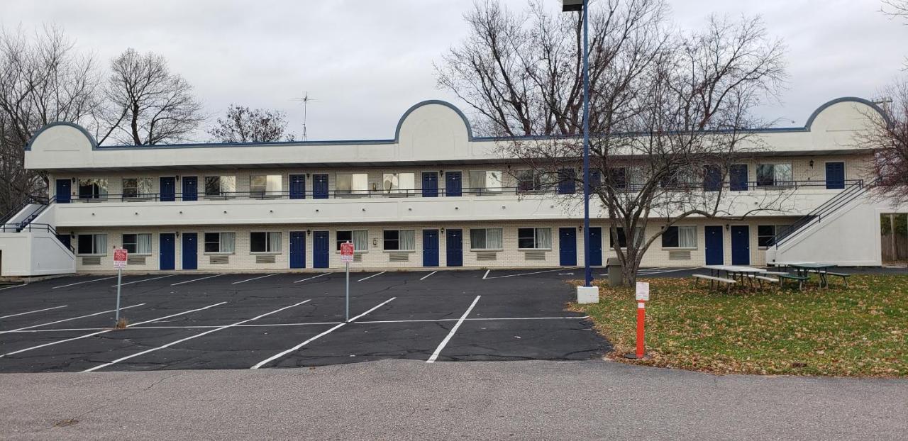 Dells Park Motel Wisconsin Dells Eksteriør bilde